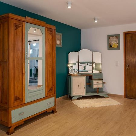 Отель Casa Dos Castanheiros Vila Verde  Экстерьер фото