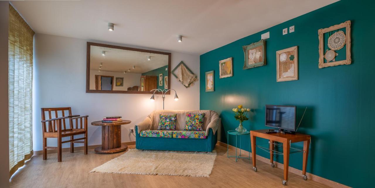 Отель Casa Dos Castanheiros Vila Verde  Экстерьер фото